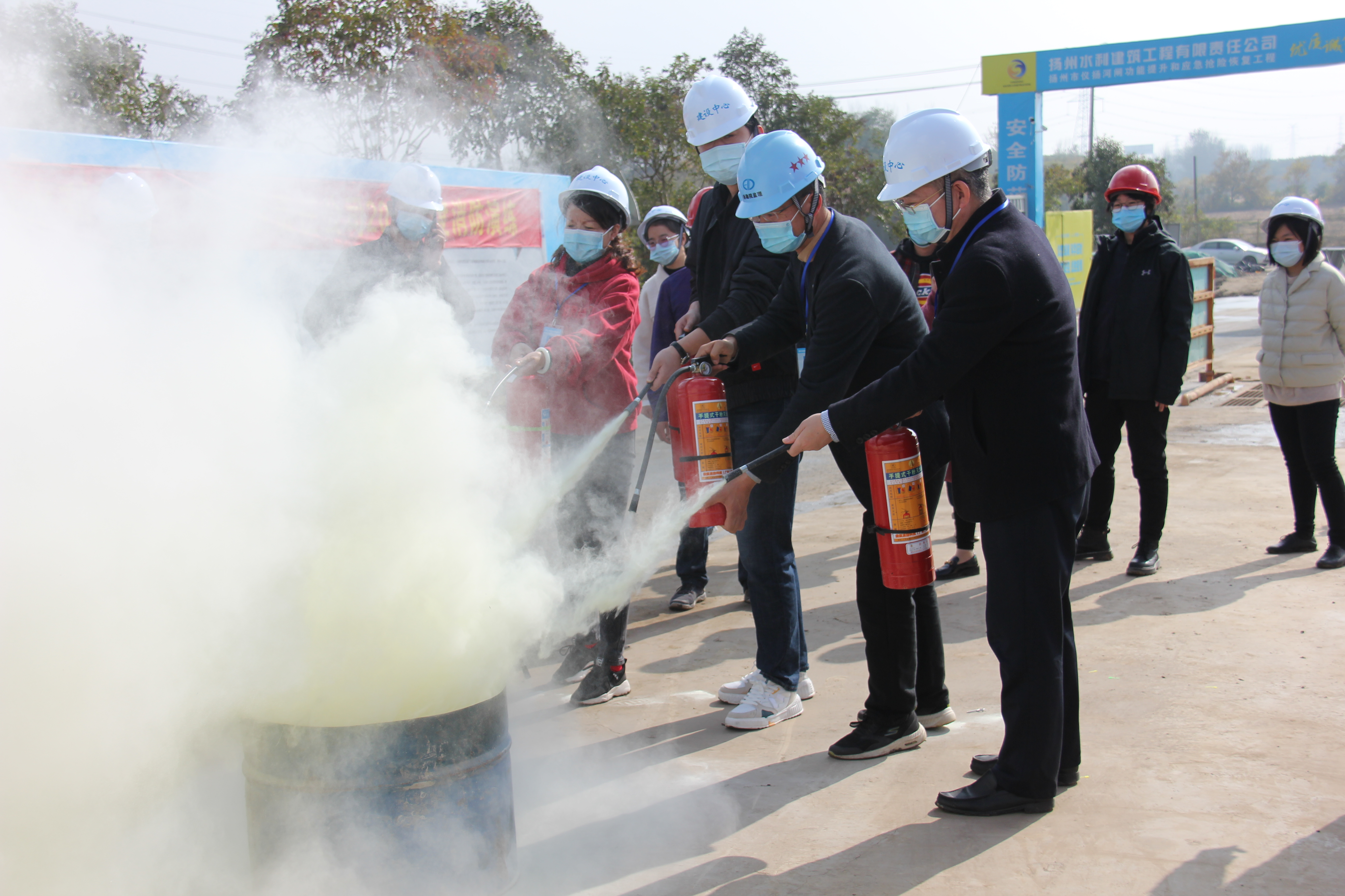 市水利工程建设中心组织举办消防安全培训活...